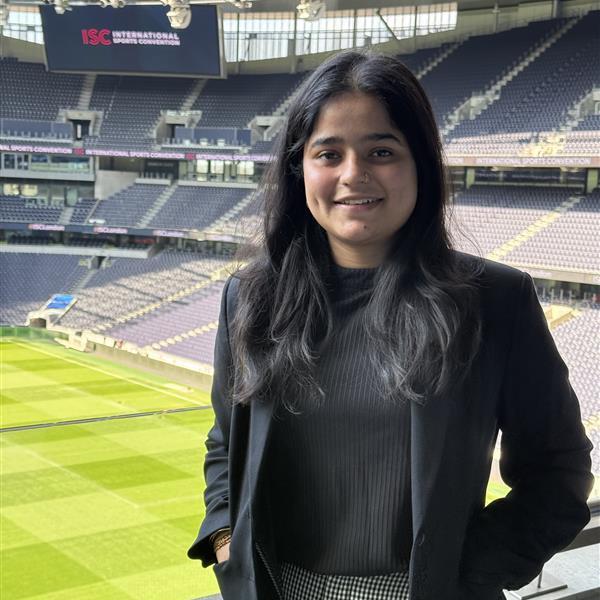 Aparana Tewari - Business Analyst